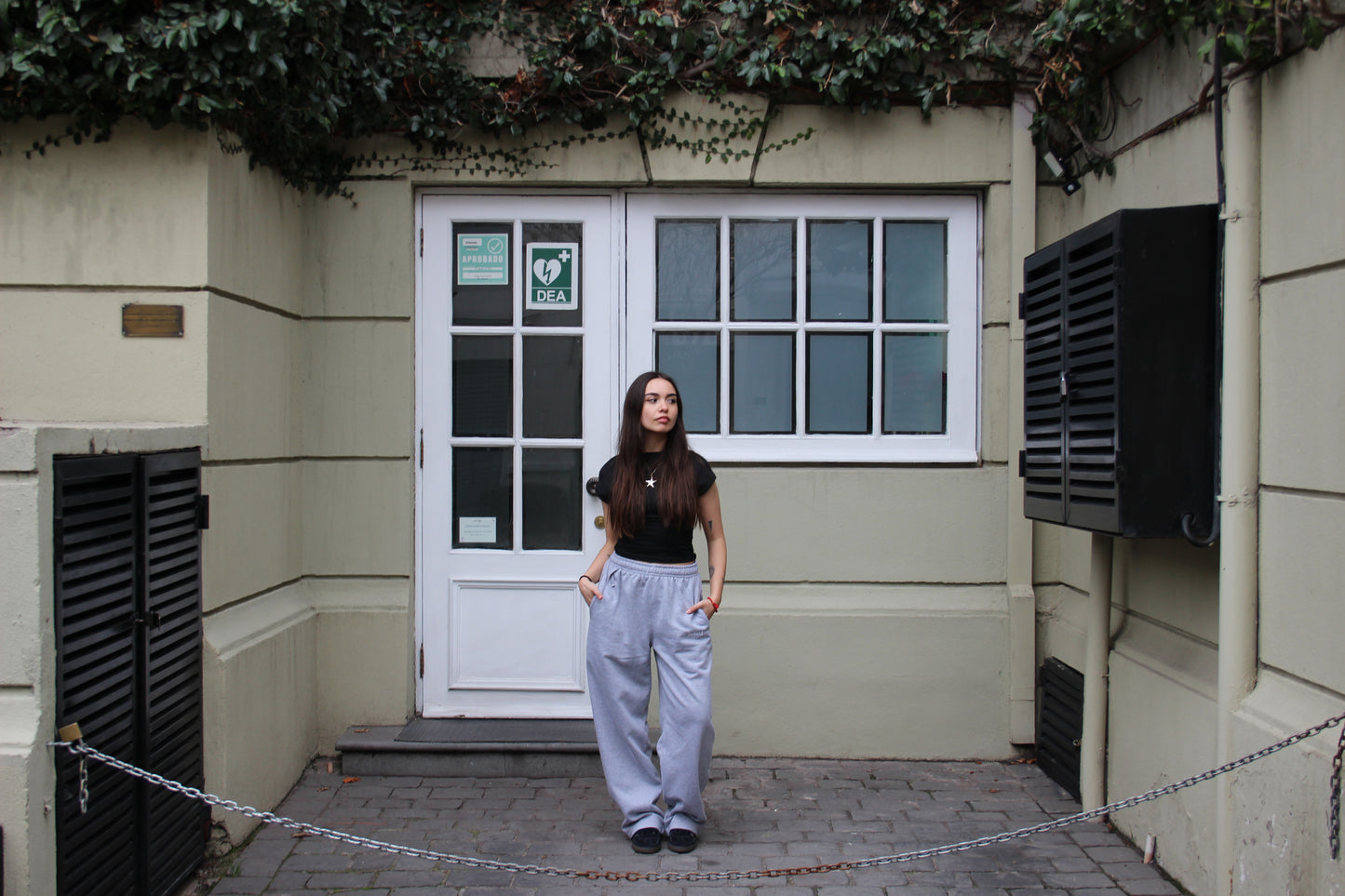 Buzo EFFORTLESS | Gris Based